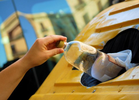 Secure rubbish removal payment process in Balham on a laptop