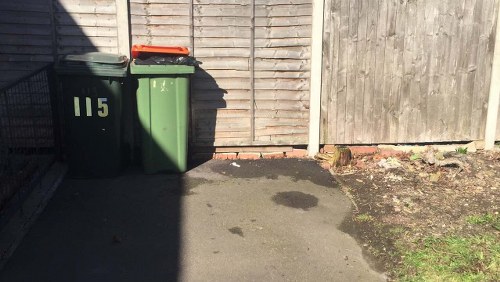Bulky mattress collection service in Balham neighborhood